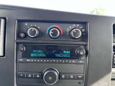Used 2022 Chevrolet Express 3500 LS image 13