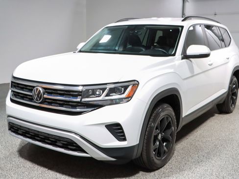 Used 2022 Volkswagen Atlas SE AWD/4WD image 32