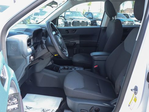 Used 2023 Ford Maverick XL image 16