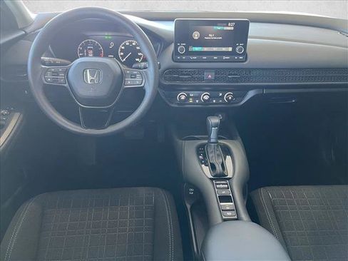 Used 2025 Honda HR-V LX image 11