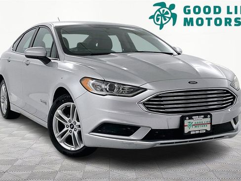 Used 2018 Ford Fusion S image 1