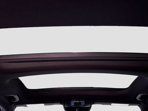 Used 2024 Mercedes-Benz GLB 35 AMG 4MATIC w/ Exclusive Package image 22