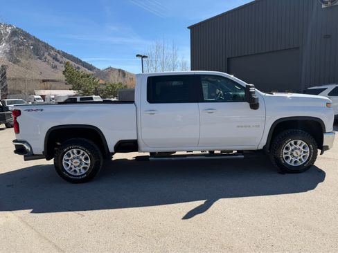Used 2022 Chevrolet Silverado 3500 LT w/ All Star Edition image 10