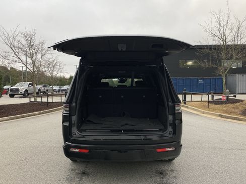 Used 2022 Jeep Grand Wagoneer Series II image 62