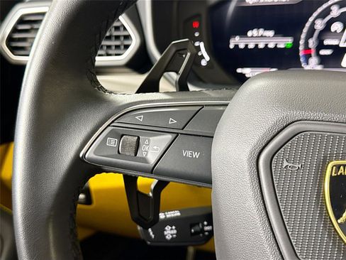 Used 2024 Lamborghini Urus S image 24