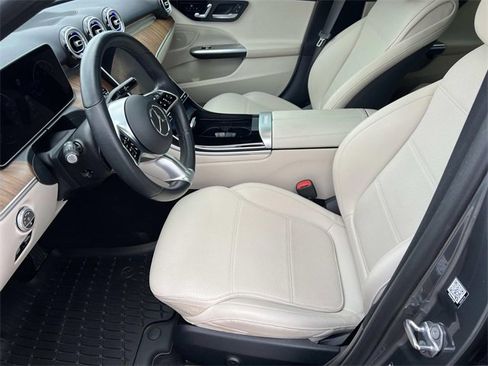 Used 2023 Mercedes-Benz C 300 4MATIC Sedan image 17