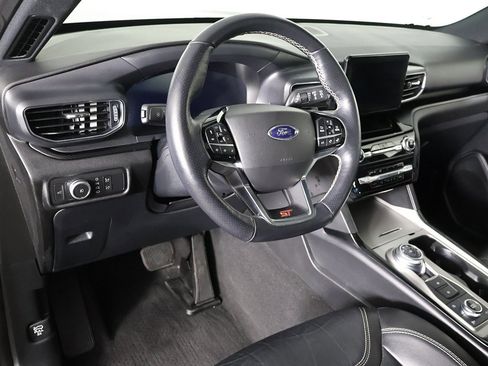Used 2022 Ford Explorer ST w/ Equipment Group 401A image 28