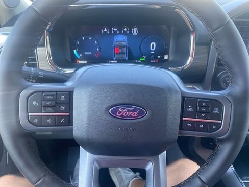 New 2025 Ford F150 Lariat w/ Equipment Group 501A Mid image 21