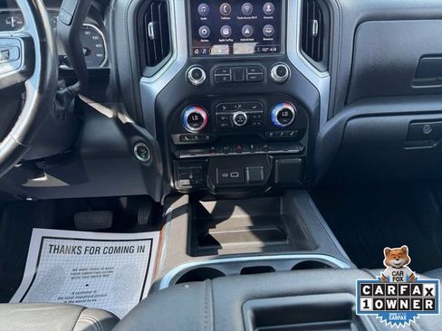 Used 2021 GMC Sierra 1500 SLT RWD image 3
