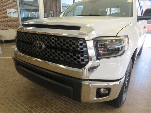Used 2019 Toyota Tundra SR5 w/ TRD Off Road Package image 66