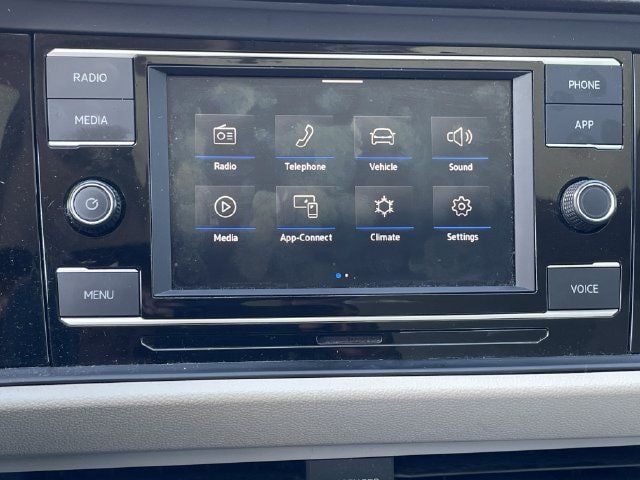 Used 2021 Volkswagen Jetta SE FWD image 16