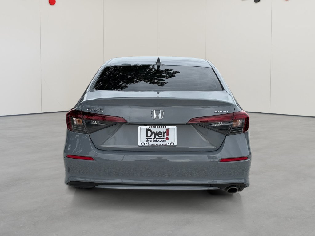 Used 2025 Honda Civic Sport image 4
