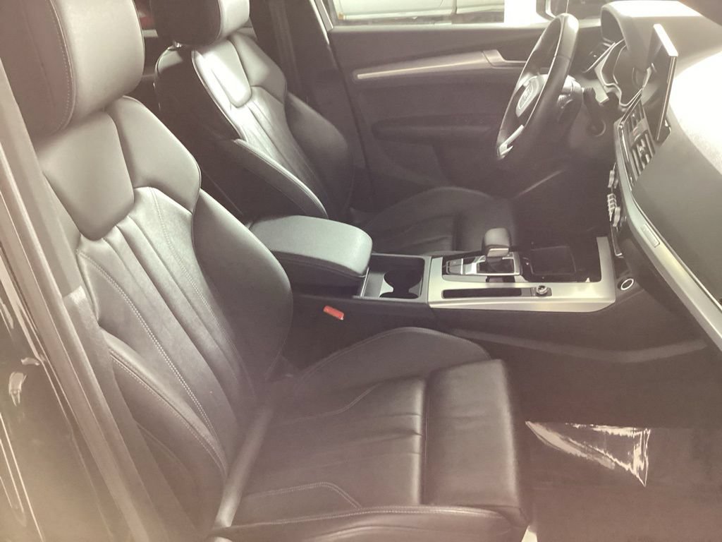 Used 2025 Audi Q5 2.0T Premium AWD/4WD image 19