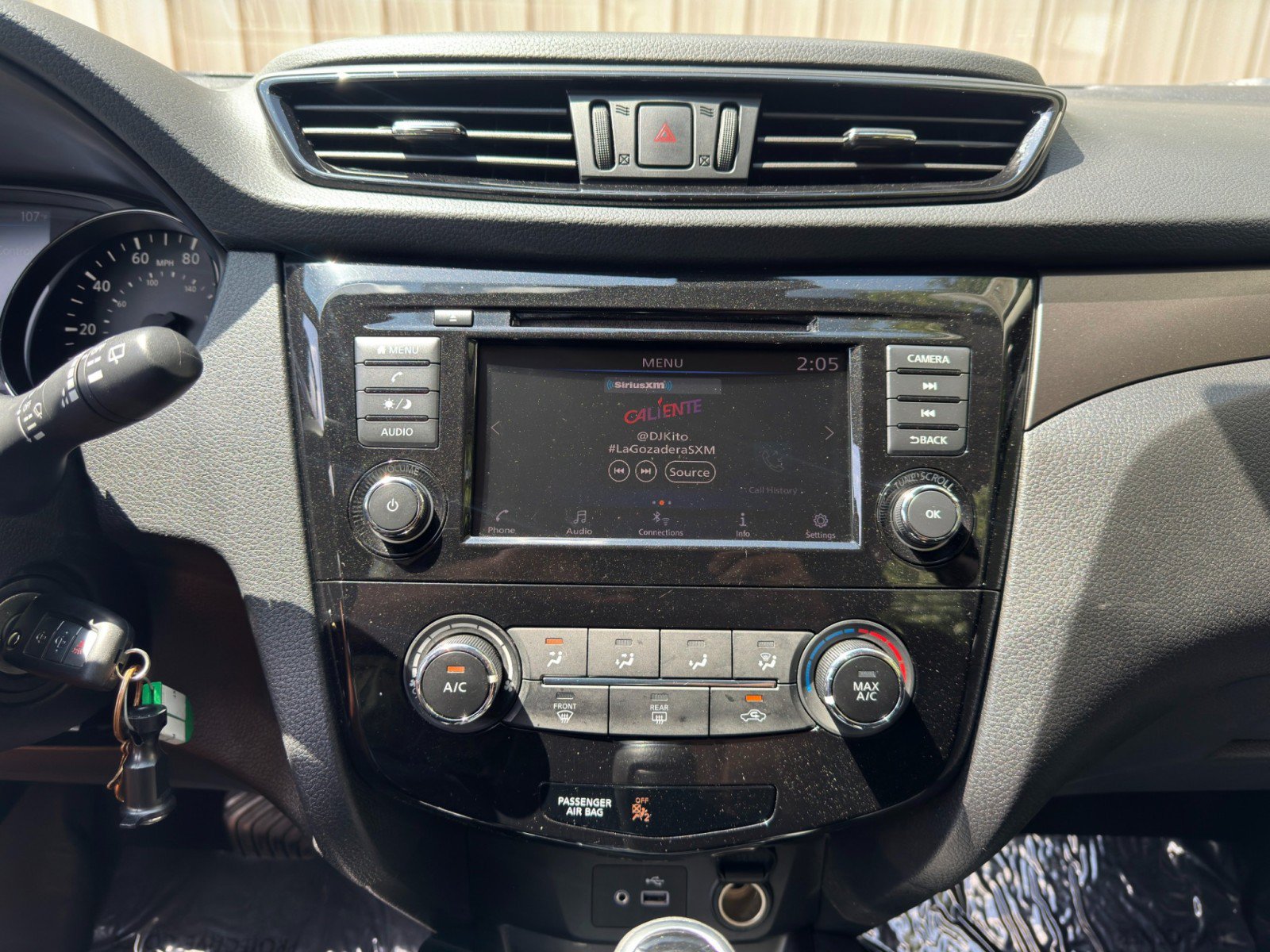 Used 2020 Nissan Rogue Sport S w/ Appearance Package FWD image 21