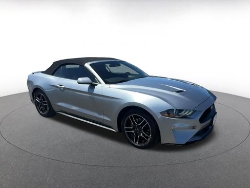Used 2023 Ford Mustang Premium image 2