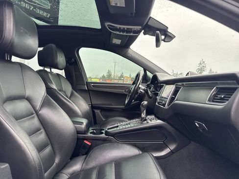 Used 2017 Porsche Macan GTS image 14