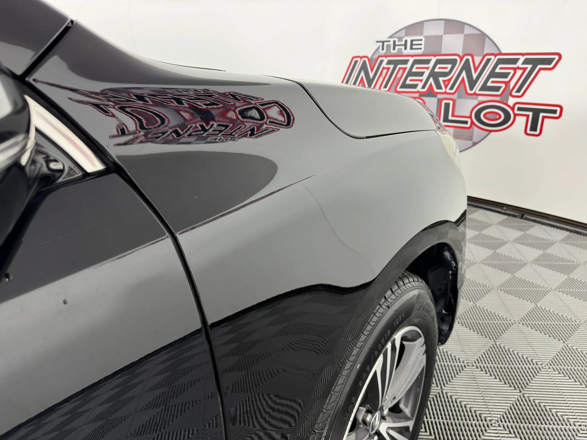 Used 2017 Acura MDX SH-AWD image 32
