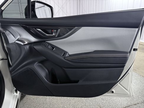 Used 2020 Subaru Crosstrek 2.0i Limited w/ Moonroof Package image 30