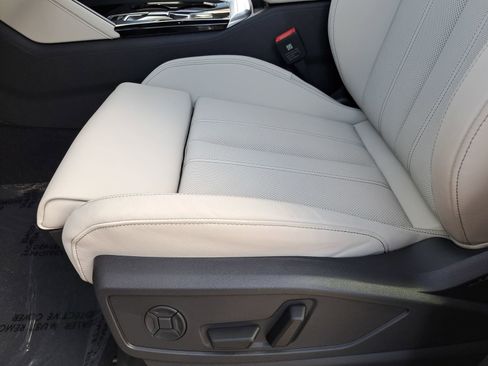 New 2025 Audi Q5 Premium Plus image 32