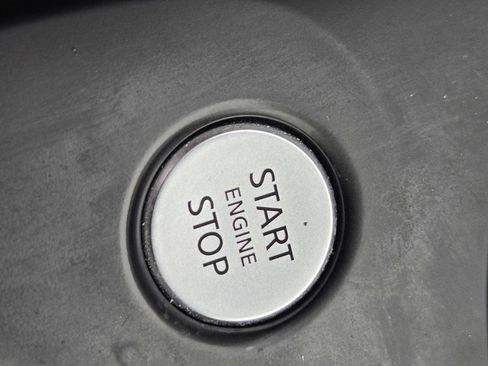 Used 2019 INFINITI QX50 Essential w/ Proactive Package image 25