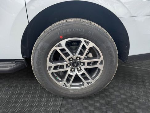 New 2026 Ford Expedition Max Active image 17