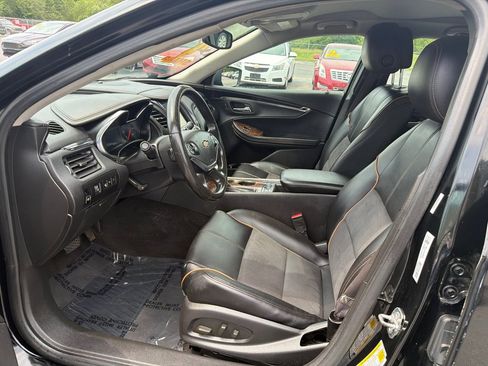 Used 2014 Chevrolet Impala LT FWD image 9