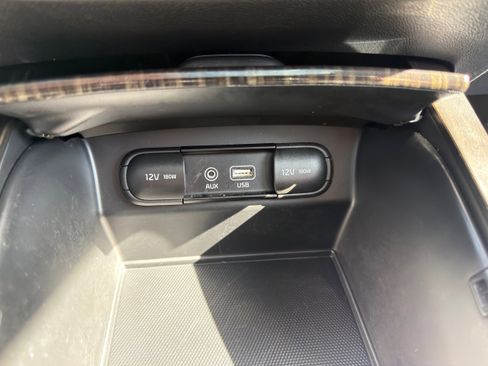 Used 2020 Kia Sorento EX image 37