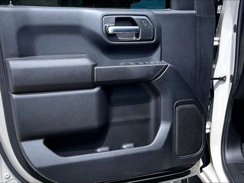 Used 2026 Chevrolet Silverado 1500 Custom RWD image 22