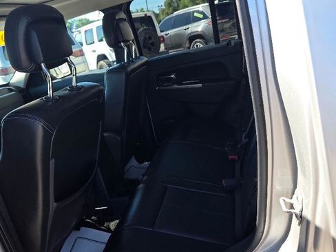 Used 2011 Jeep Liberty Limited Jet AWD/4WD image 11