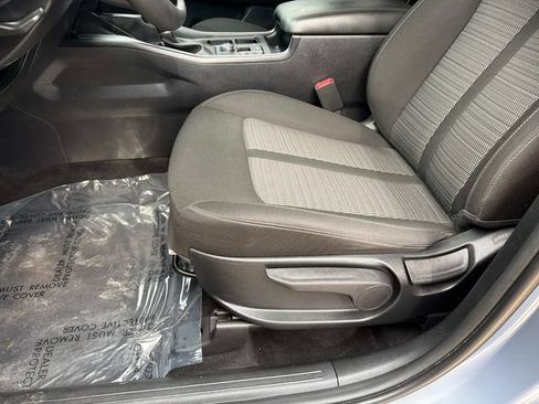 Used 2024 Kia Sorento LX FWD image 19