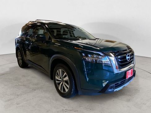 Certified 2023 Nissan Pathfinder SL image 7