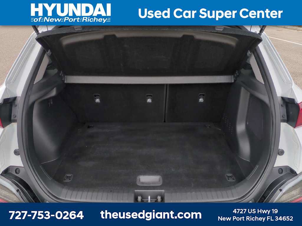 Used 2022 Hyundai Kona Limited FWD image 12