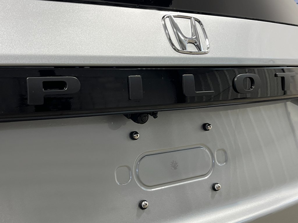 New 2026 Honda Pilot Black Edition image 30