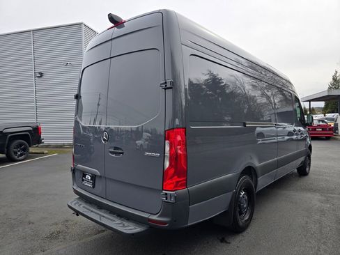 New 2025 Mercedes-Benz Sprinter 2500 image 5