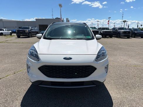 Used 2020 Ford Escape Titanium AWD/4WD image 2