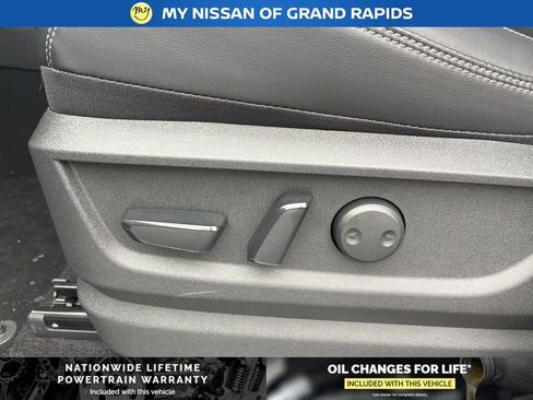 New 2026 Nissan Armada PRO-4X w/ Captain's Chari Seat Package AWD/4WD image 12