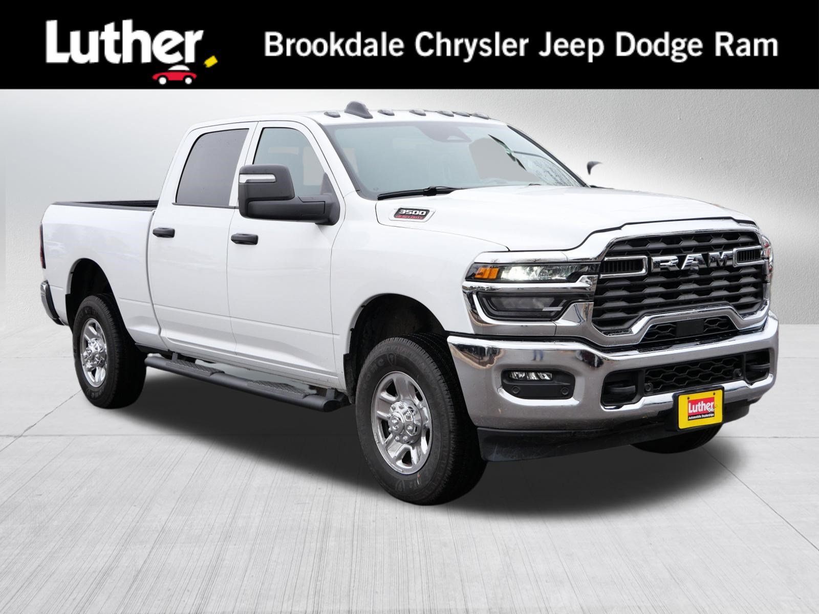Used 2026 RAM 3500 Tradesman AWD/4WD image 1