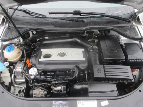 Used 2009 Volkswagen CC Sport image 13