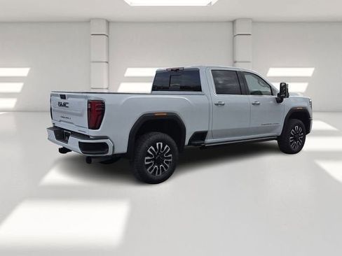 New 2026 GMC Sierra 3500 Denali Ultimate AWD/4WD image 5
