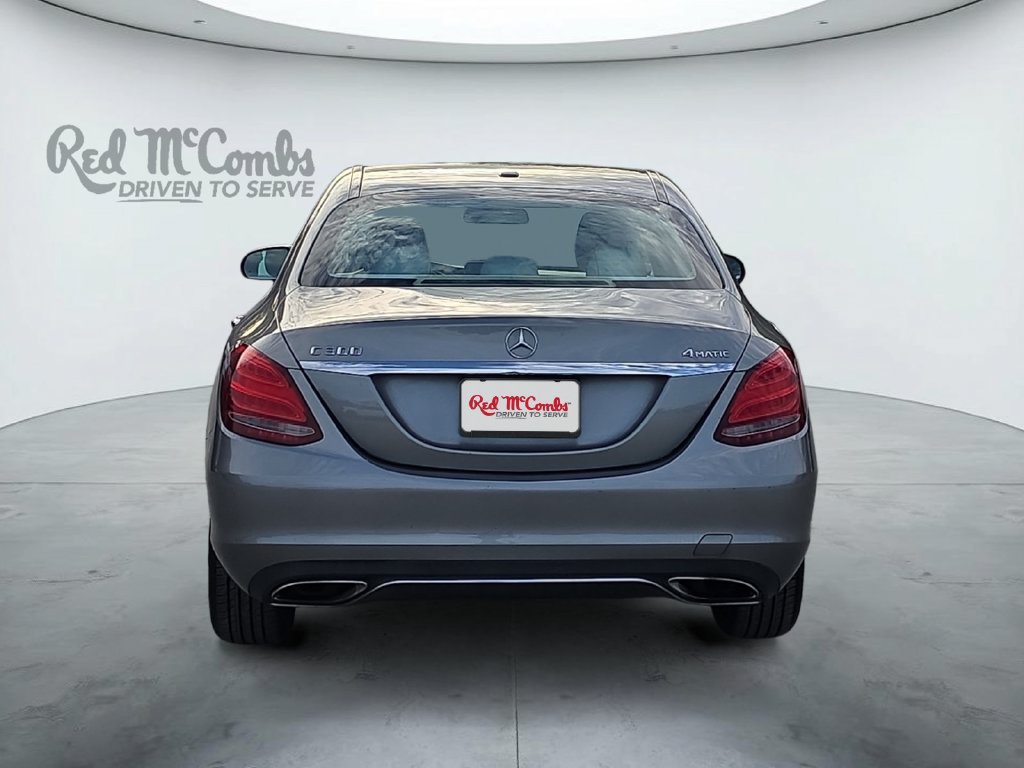 Used 2015 Mercedes-Benz C 300 4MATIC Sedan image 4