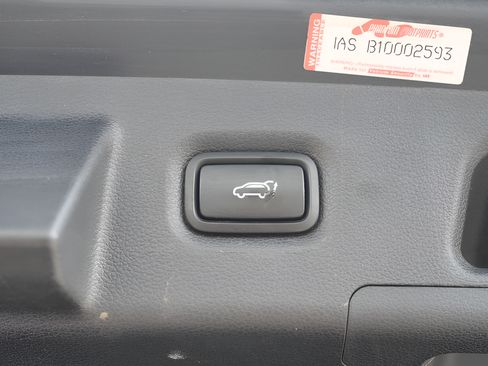 Certified 2021 Hyundai Santa Fe Limited w/ Cargo Package AWD/4WD image 11