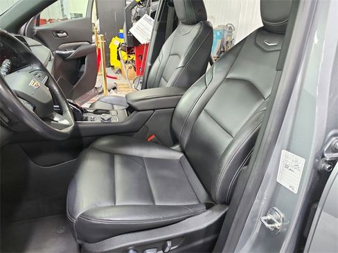 Used 2024 Cadillac XT4 Premium Luxury image 19
