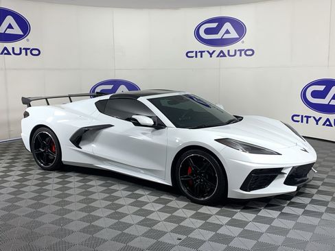 Used 2024 Chevrolet Corvette Stingray Preferred Cpe RWD image 1