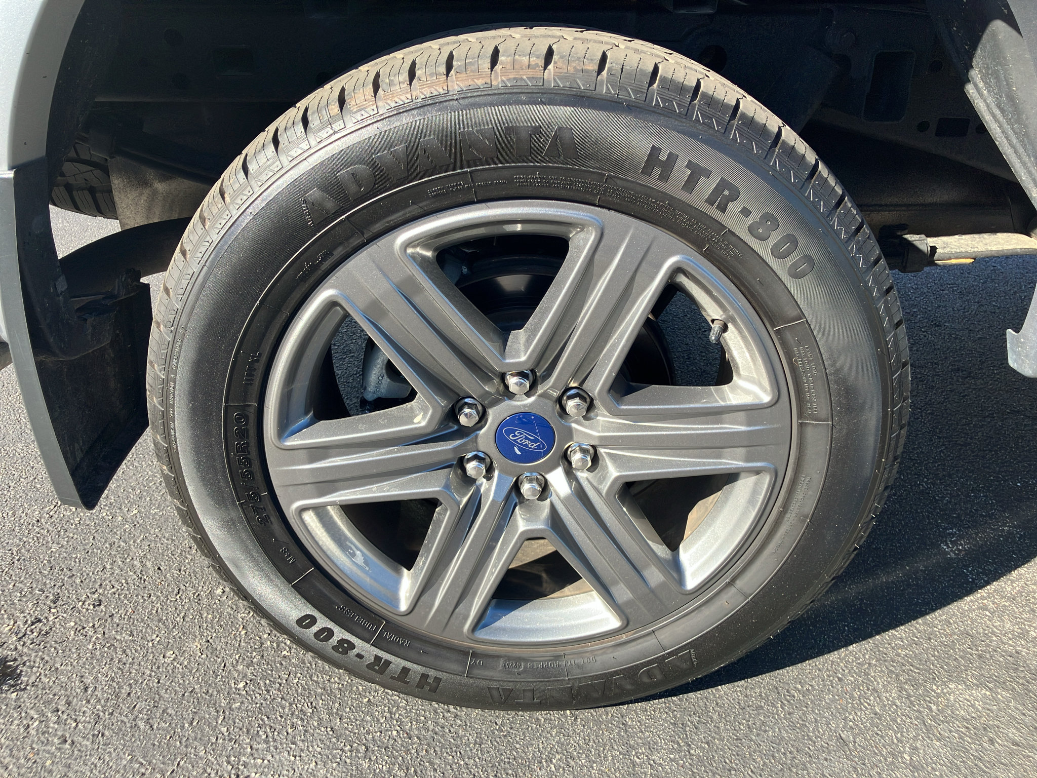 Used 2020 Ford F150 Lariat AWD/4WD image 12