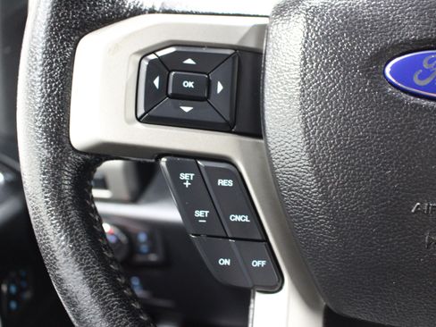 Used 2016 Ford F150 Lariat AWD/4WD image 12