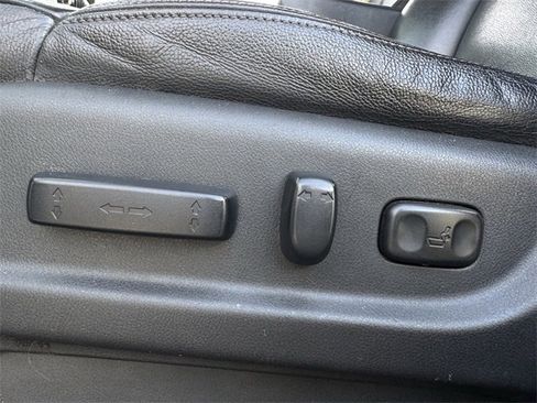 Used 2012 Honda CR-V EX-L image 25