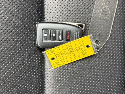 Used 2021 Lexus RX 350 350 w/ Accessory Package image 27