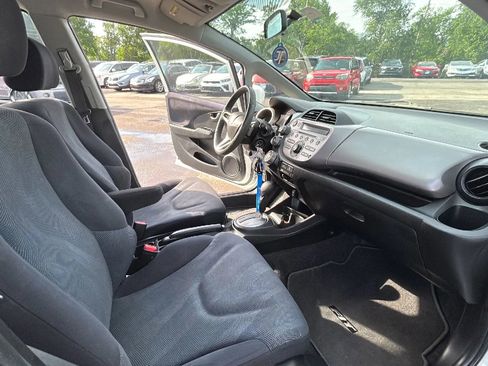 Used 2010 Honda Fit Sport image 43