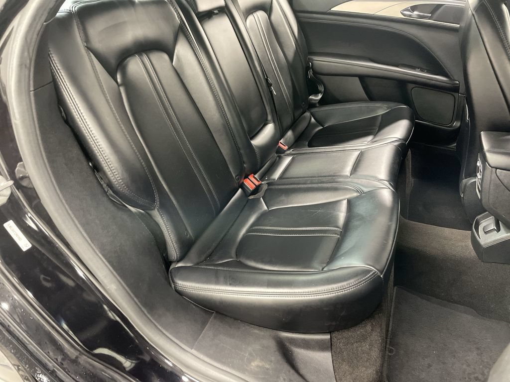 Used 2020 Lincoln MKZ FWD image 19
