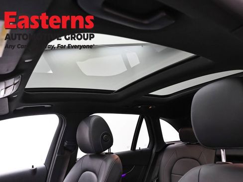 Used 2022 Mercedes-Benz GLC 300 4MATIC w/ Premium Package Lite image 35